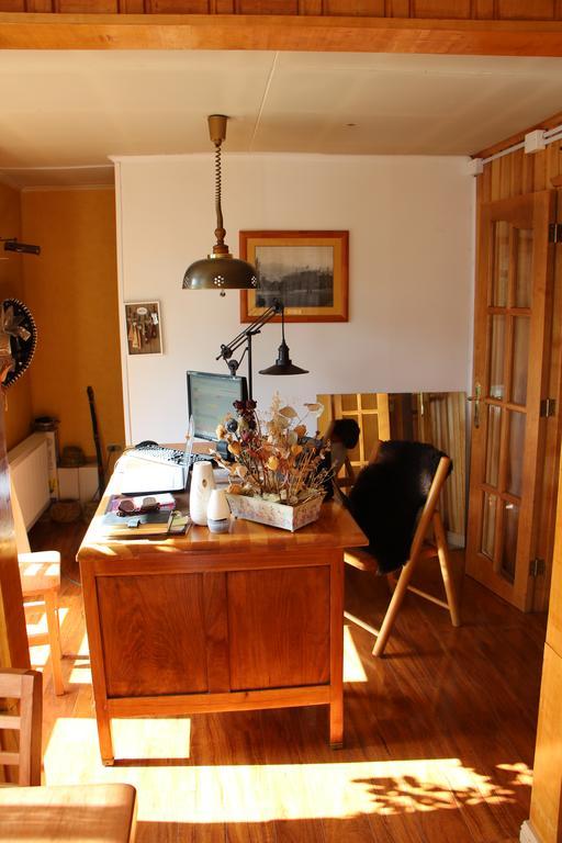 Hostal Fernando De Magalhaes Punta Arenas Exterior photo