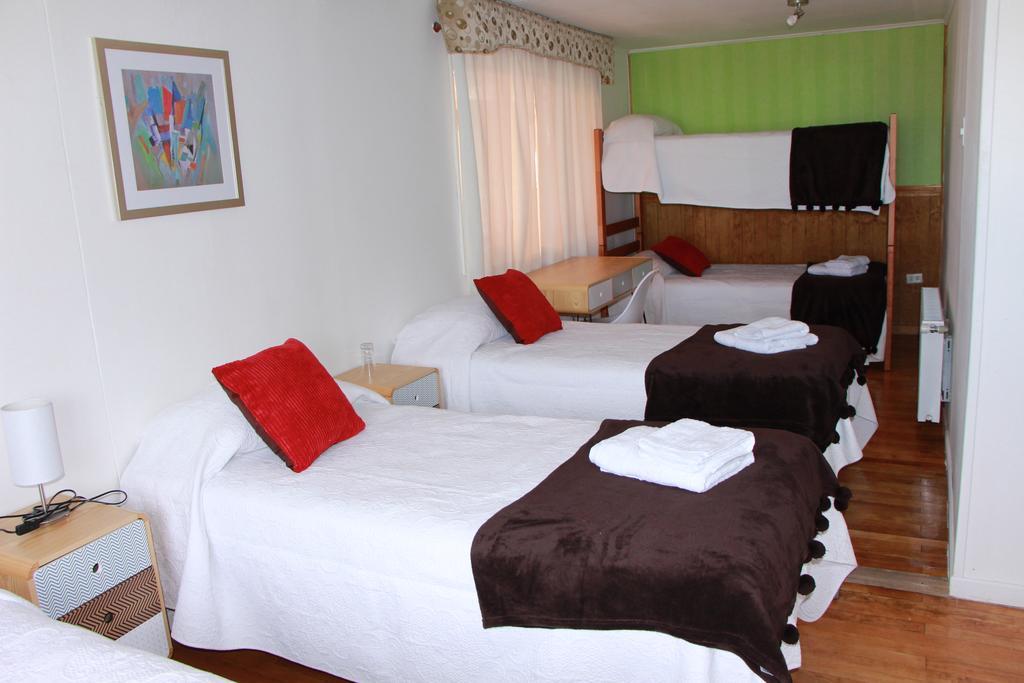 Hostal Fernando De Magalhaes Punta Arenas Exterior photo