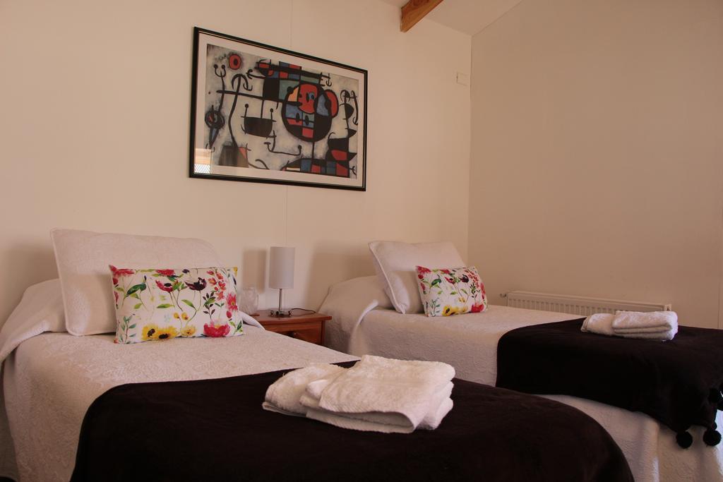 Hostal Fernando De Magalhaes Punta Arenas Exterior photo