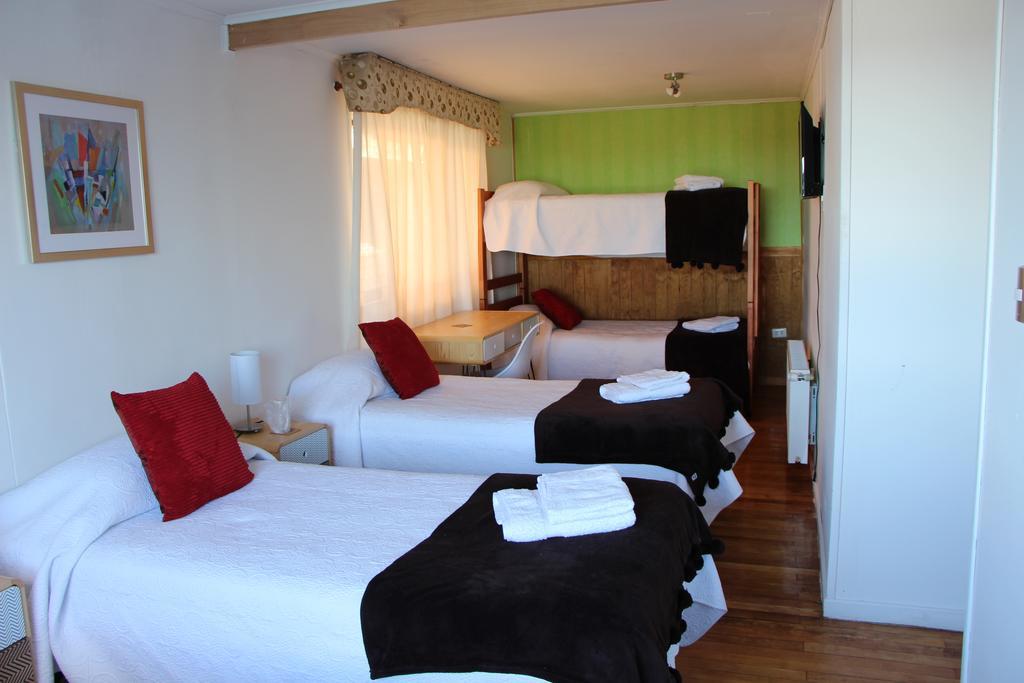 Hostal Fernando De Magalhaes Punta Arenas Exterior photo