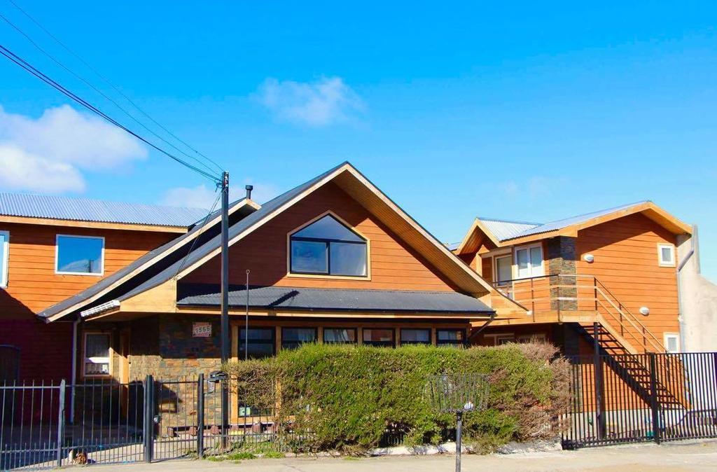 Hostal Fernando De Magalhaes Punta Arenas Exterior photo