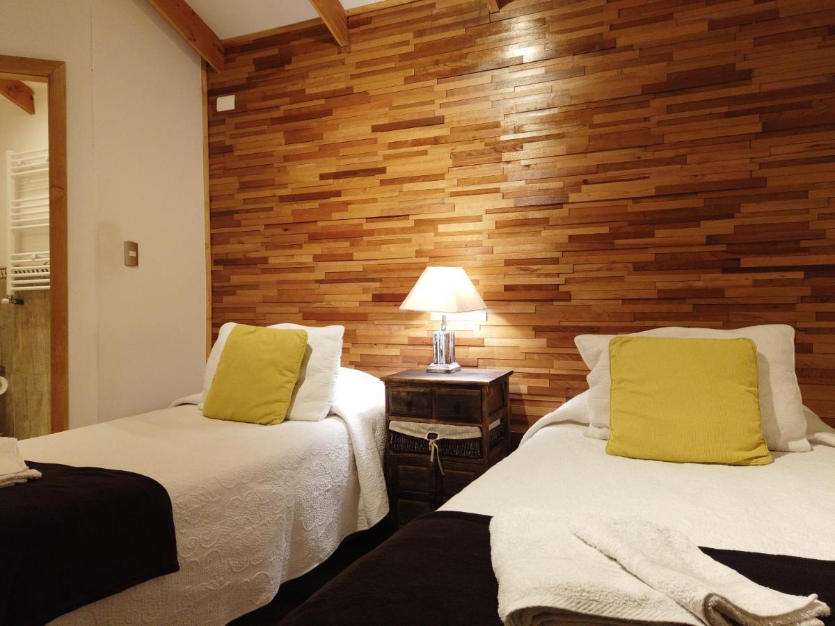 Hostal Fernando De Magalhaes Punta Arenas Exterior photo